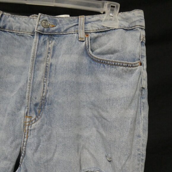 DIVIDED By H&M | size 16 | Mom Jeans | High Waist Ankle Length Distressed | NWT - Picture 5 of 16